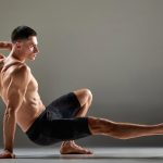 Olahraga Diam: Tren Maret 2026 yang Bikin Pembenci Gym Berbondong-bondong ke Kelas 'Gerak Tanpa Bergerak'