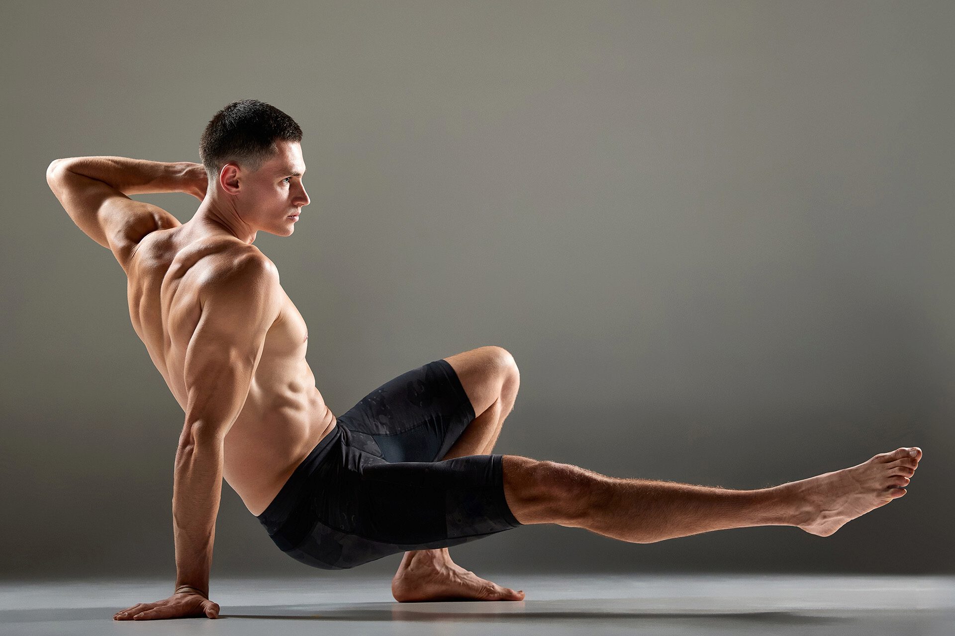 Olahraga Diam: Tren Maret 2026 yang Bikin Pembenci Gym Berbondong-bondong ke Kelas 'Gerak Tanpa Bergerak'